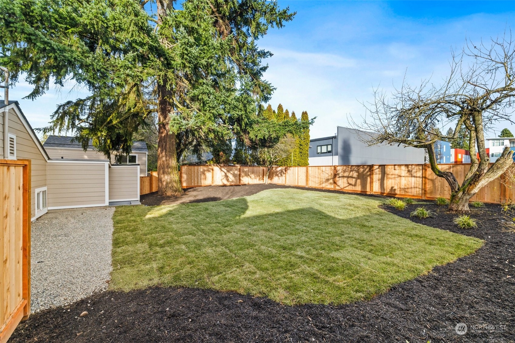 12520 14th Avenue NE