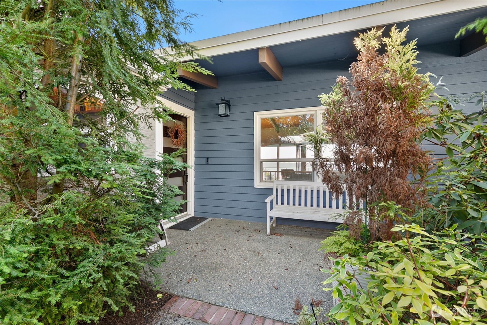 12709 Shorewood Place SW