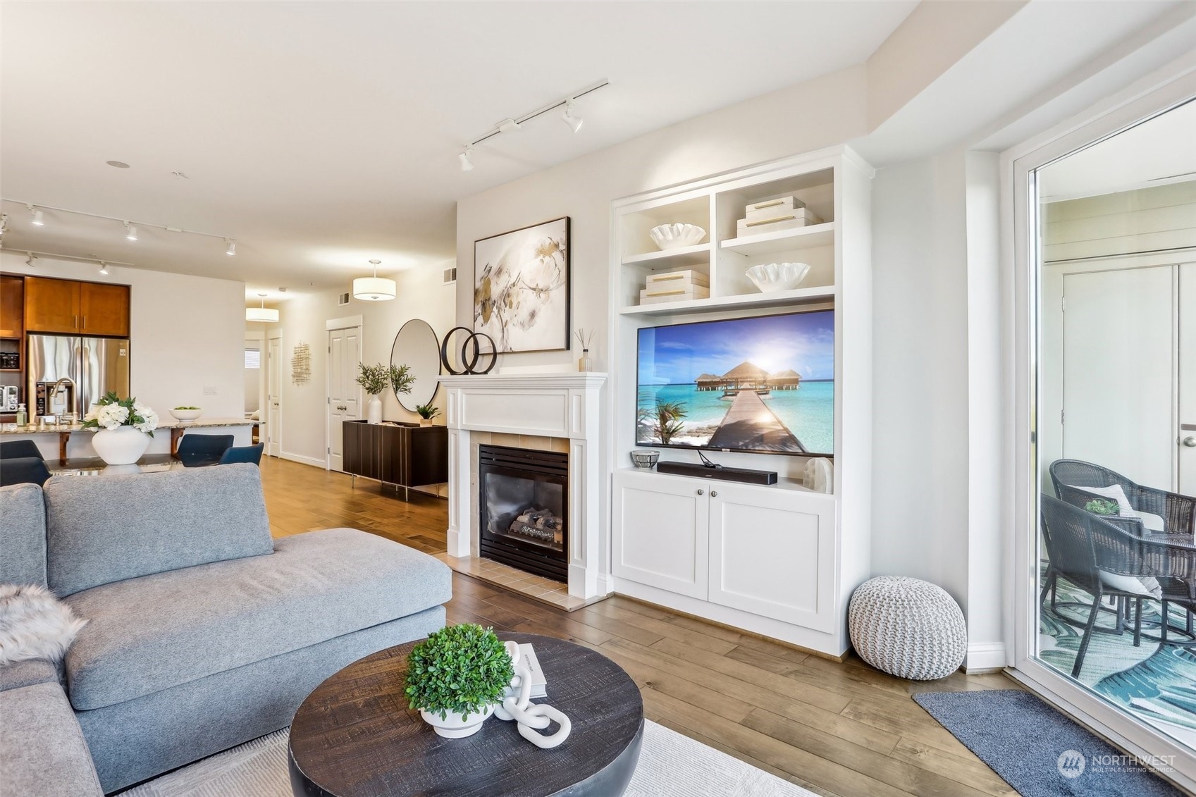 18707 SE Newport Way Unit: 205