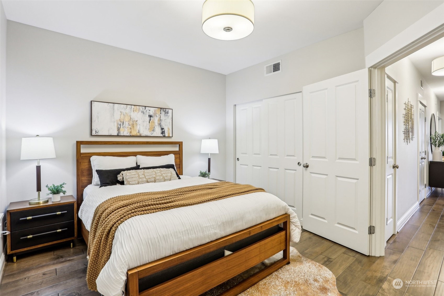 18707 SE Newport Way Unit: 205