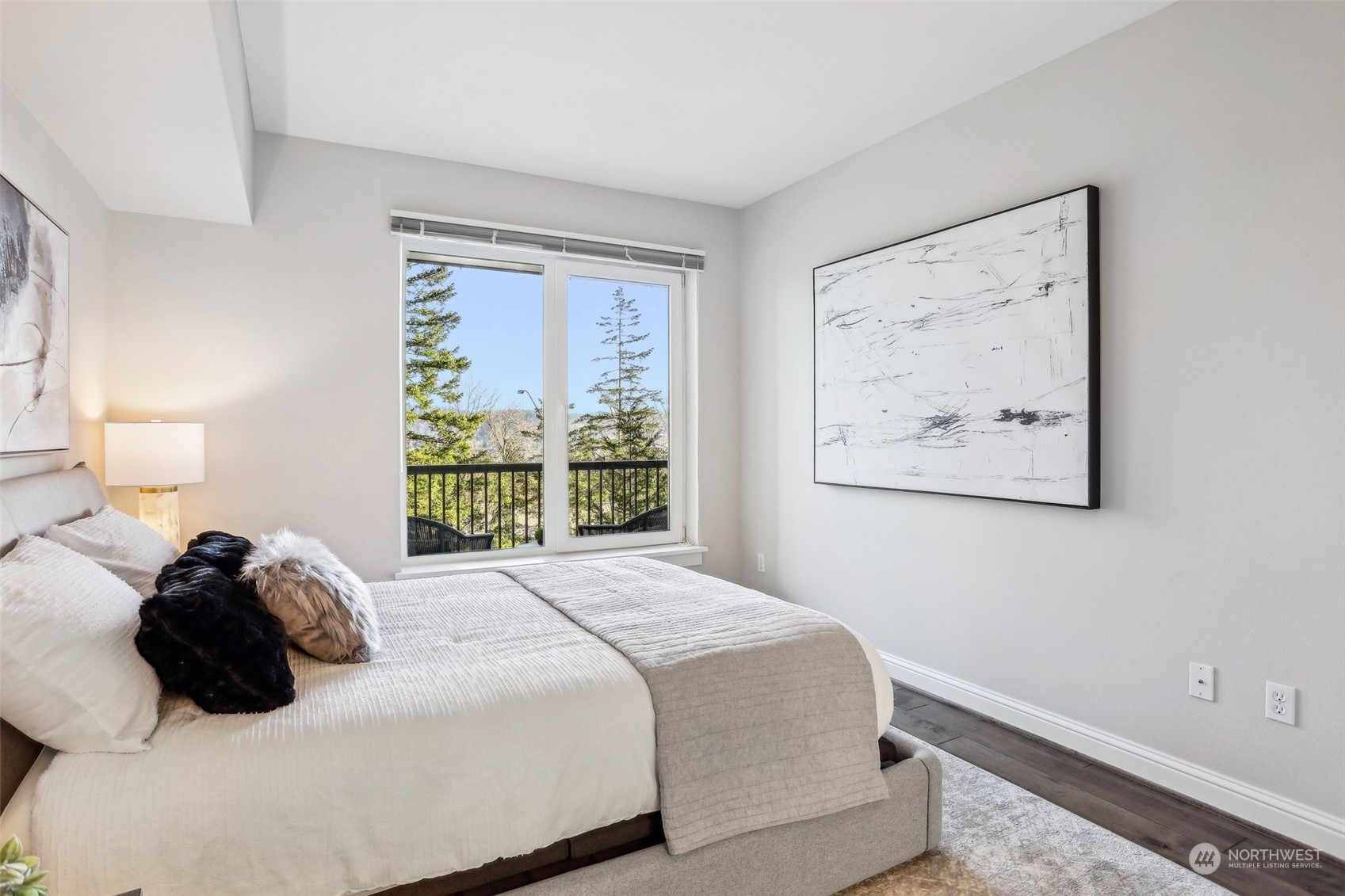 18707 SE Newport Way Unit: 205