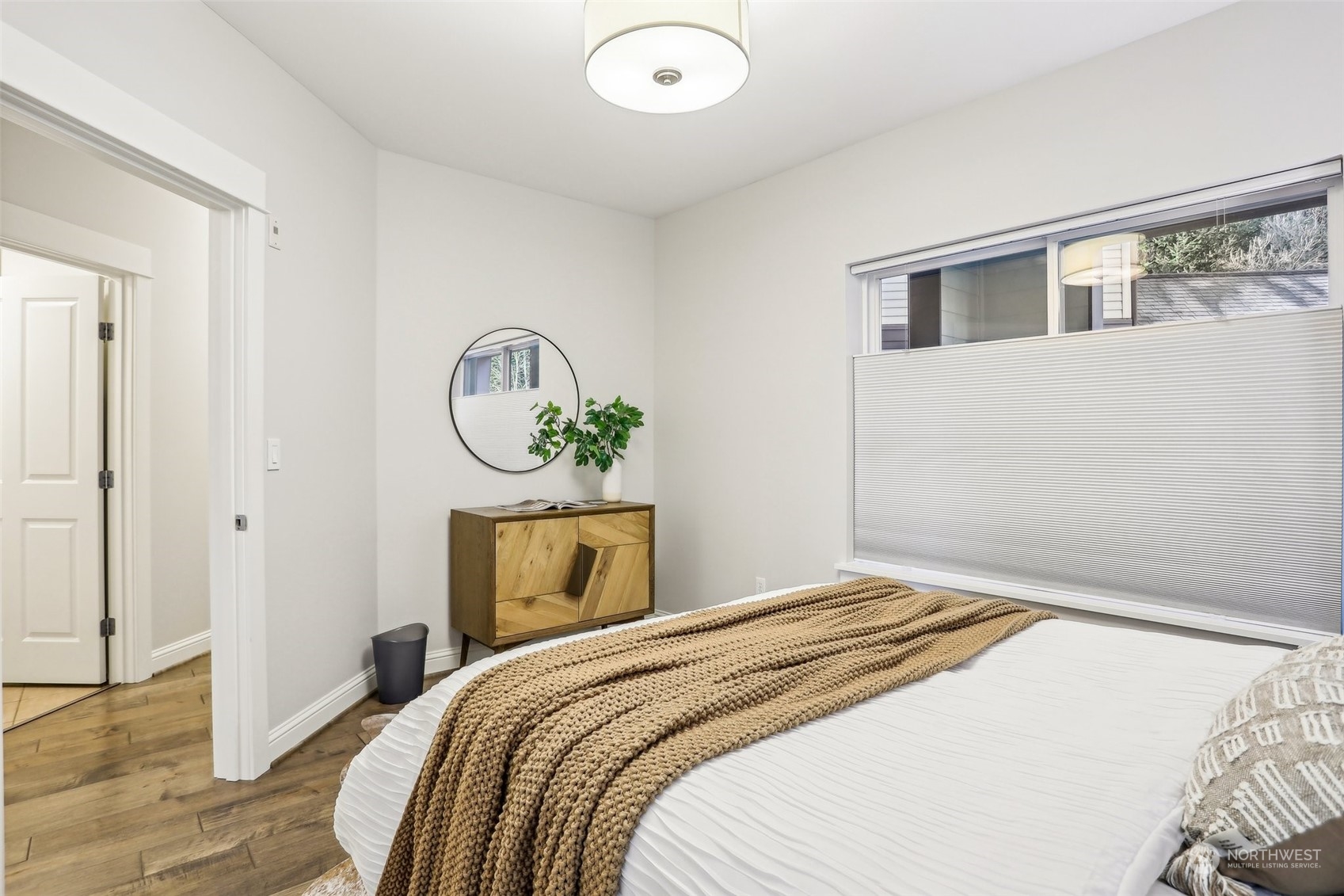 18707 SE Newport Way Unit: 205