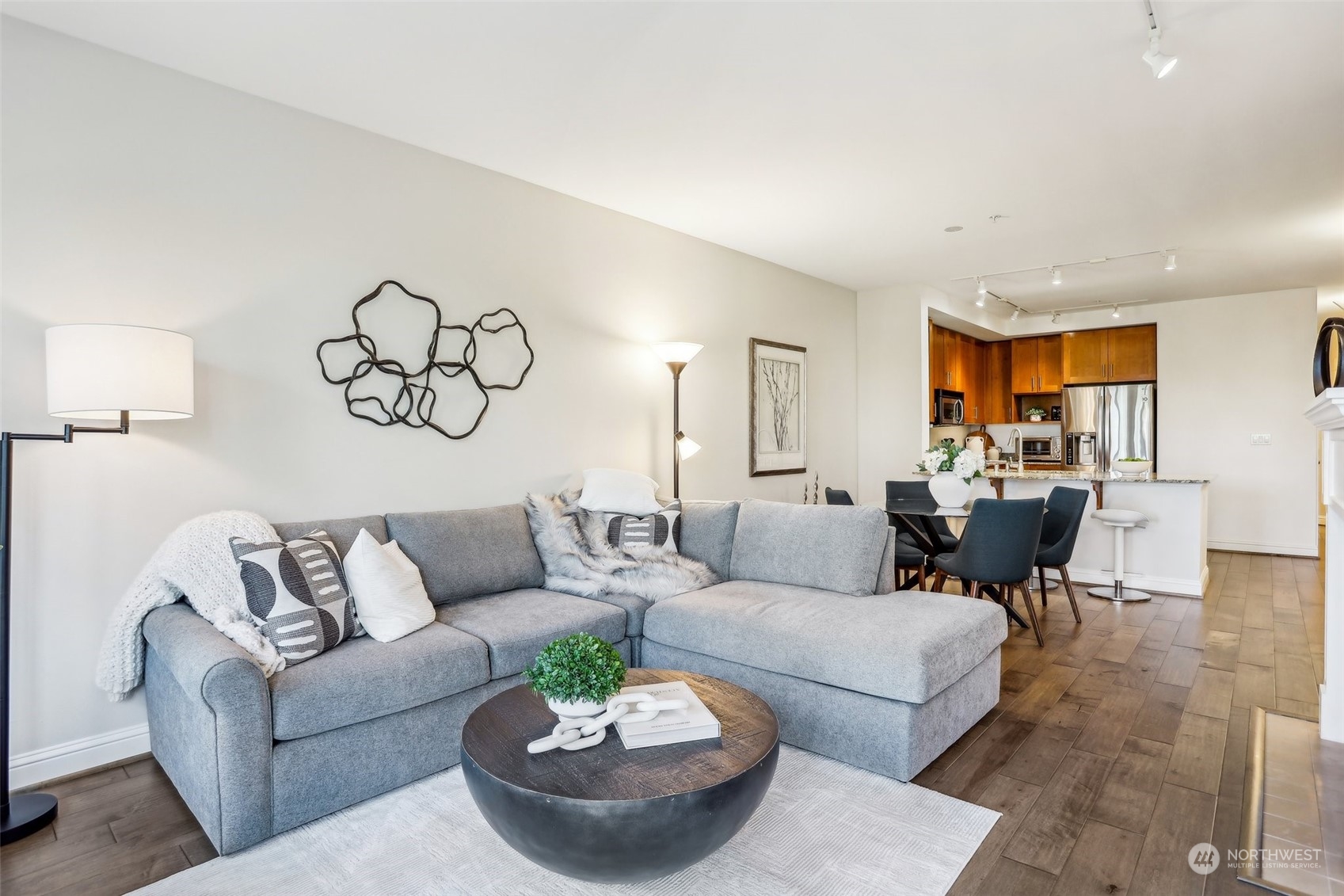 18707 SE Newport Way Unit: 205