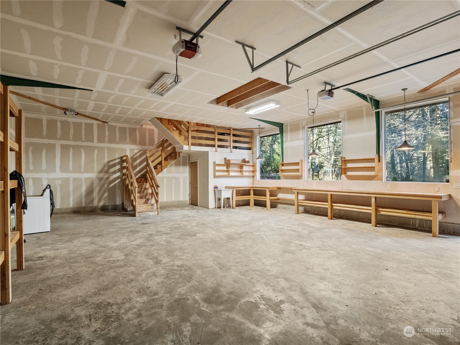 1124 Schwartz Road