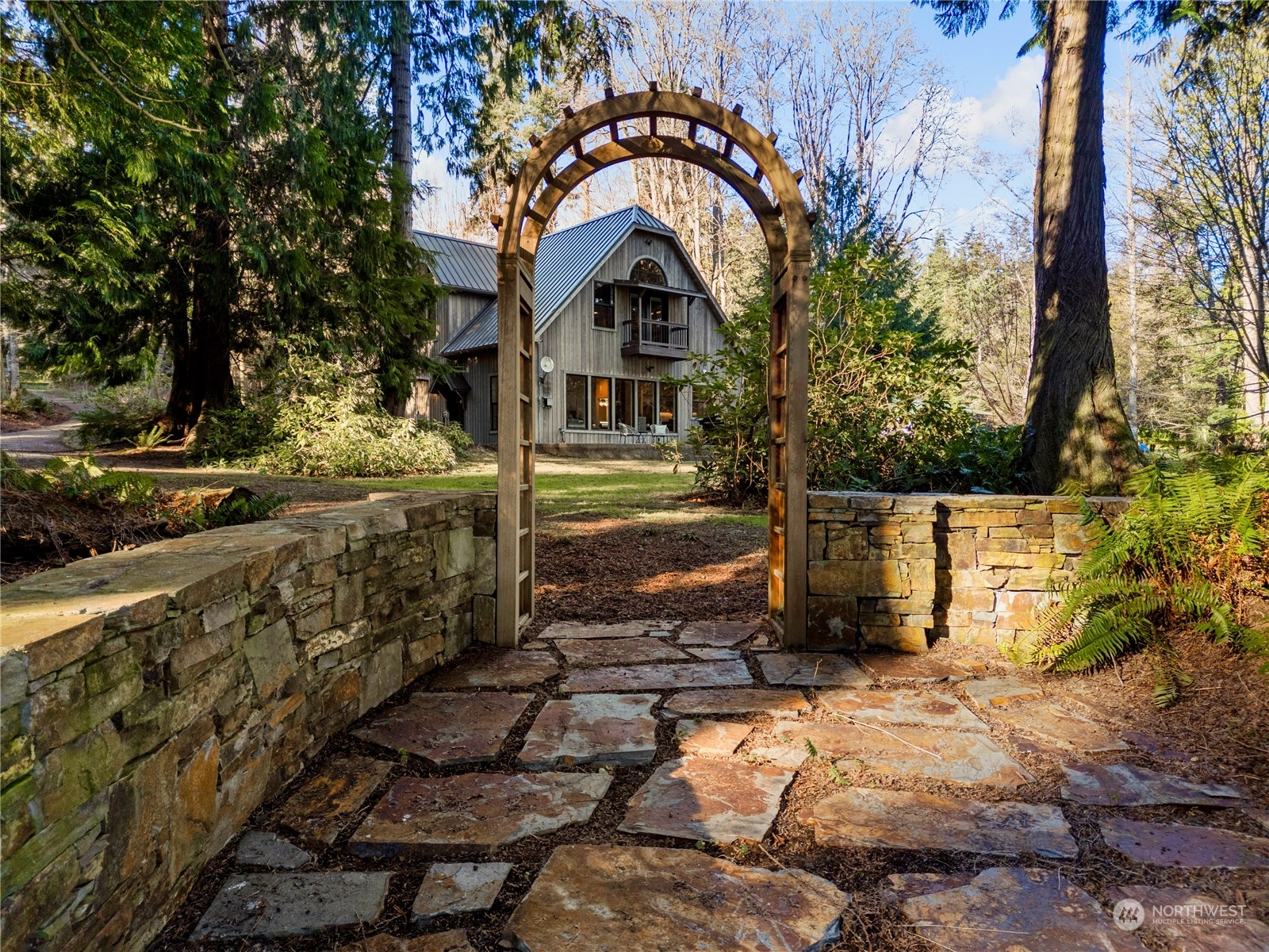 1124 Schwartz Road