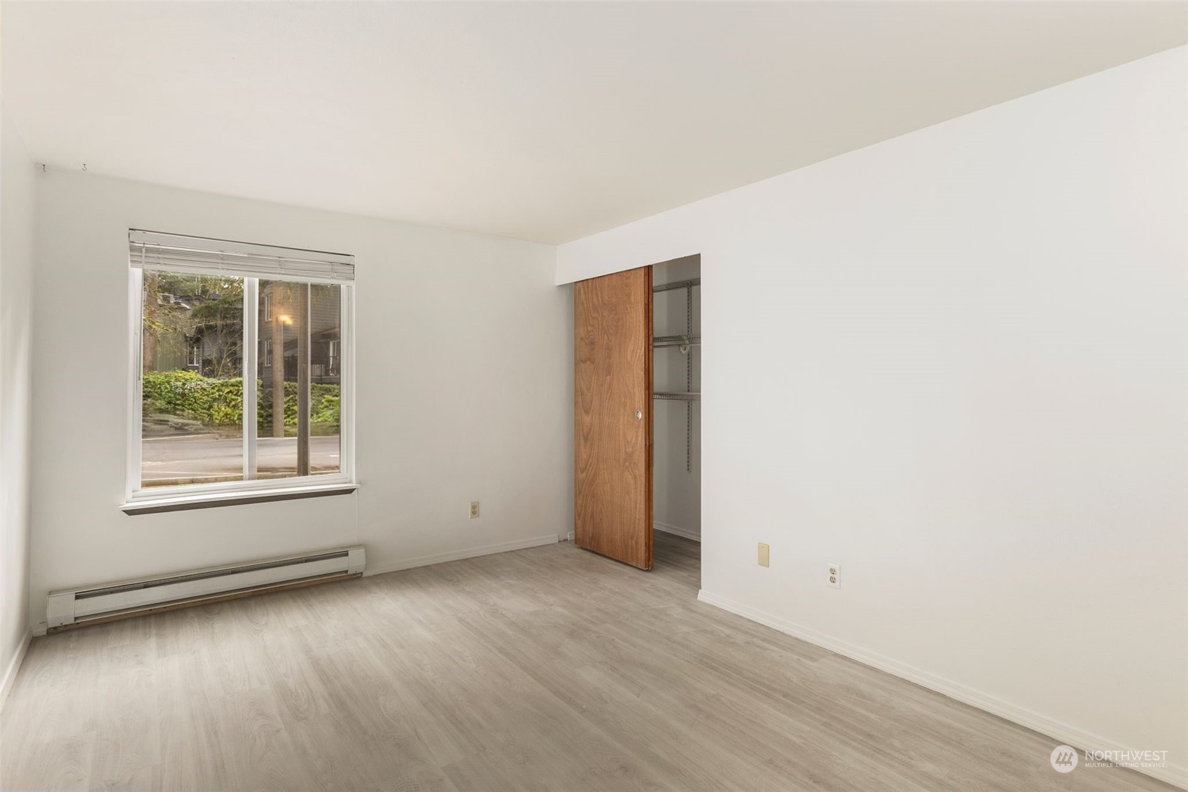 14450 NE 31st Street Unit: J105