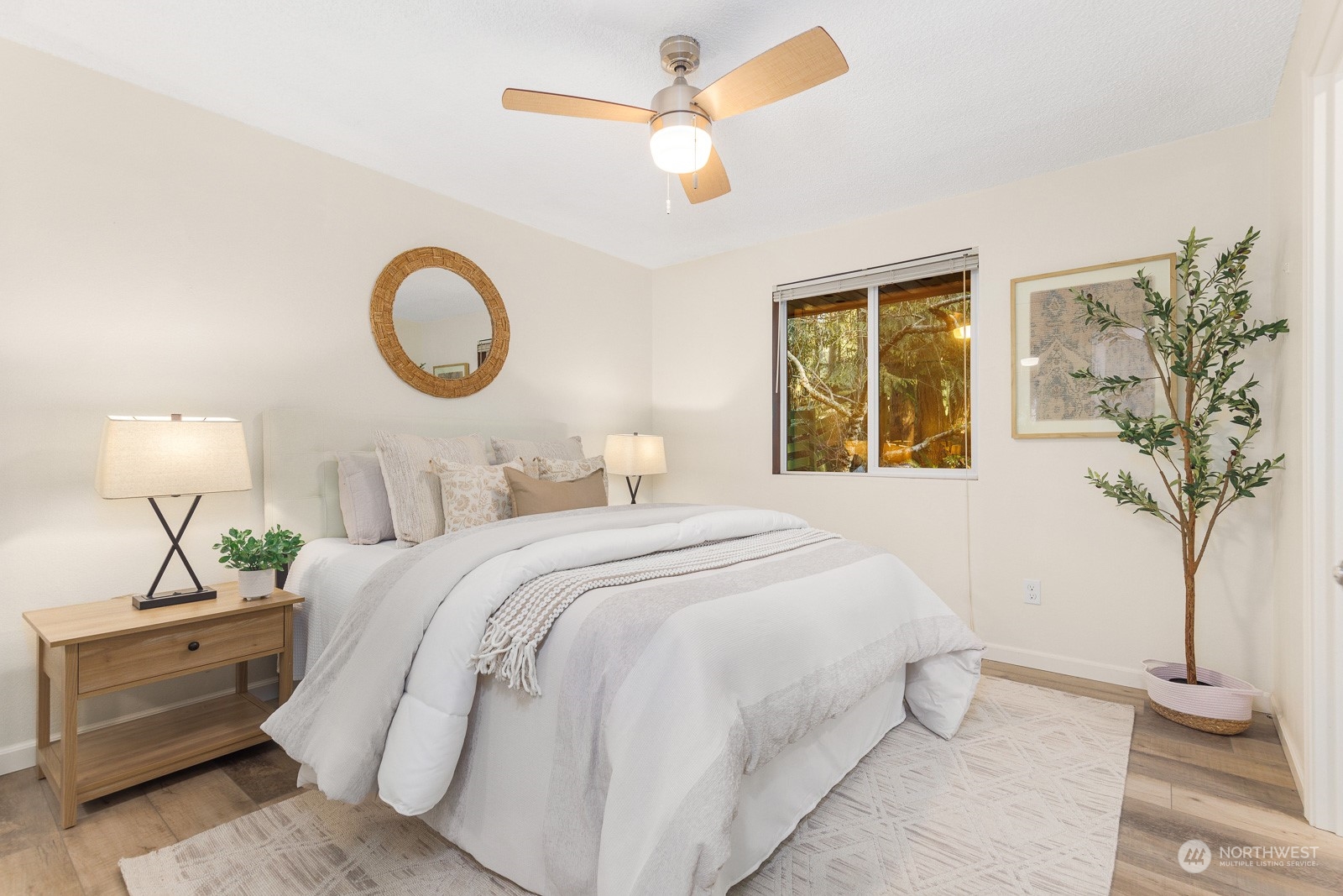 3423 95th Drive SE