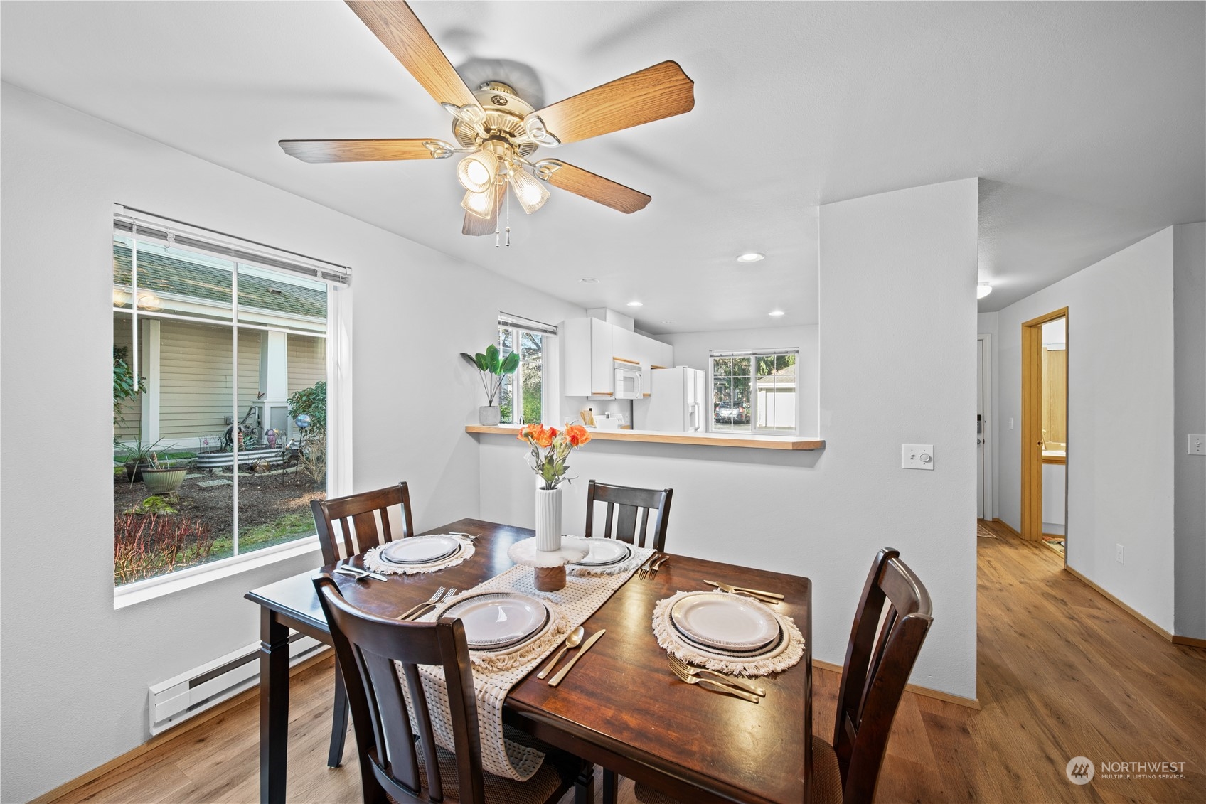 5415 S 234th Street Unit: 6-4