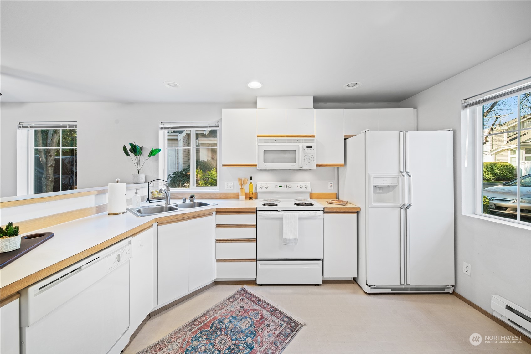 5415 S 234th Street Unit: 6-4