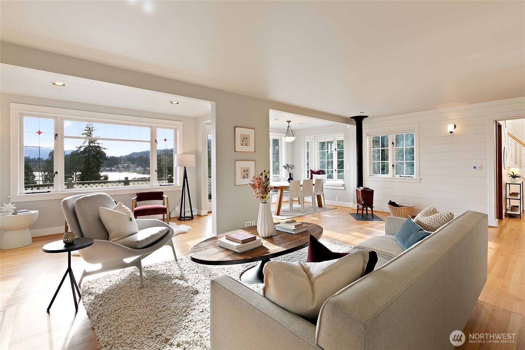 3265 W Lake Sammamish Parkway SE