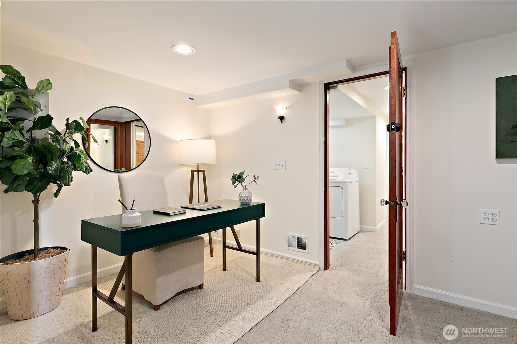3265 W Lake Sammamish Parkway SE