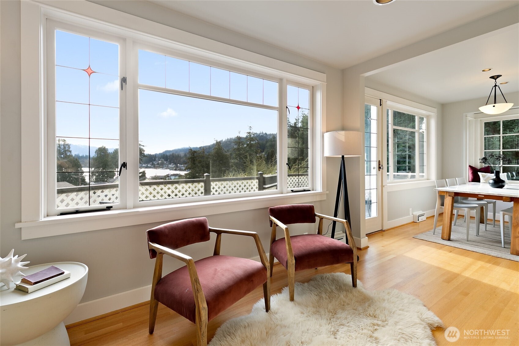 3265 W Lake Sammamish Parkway SE