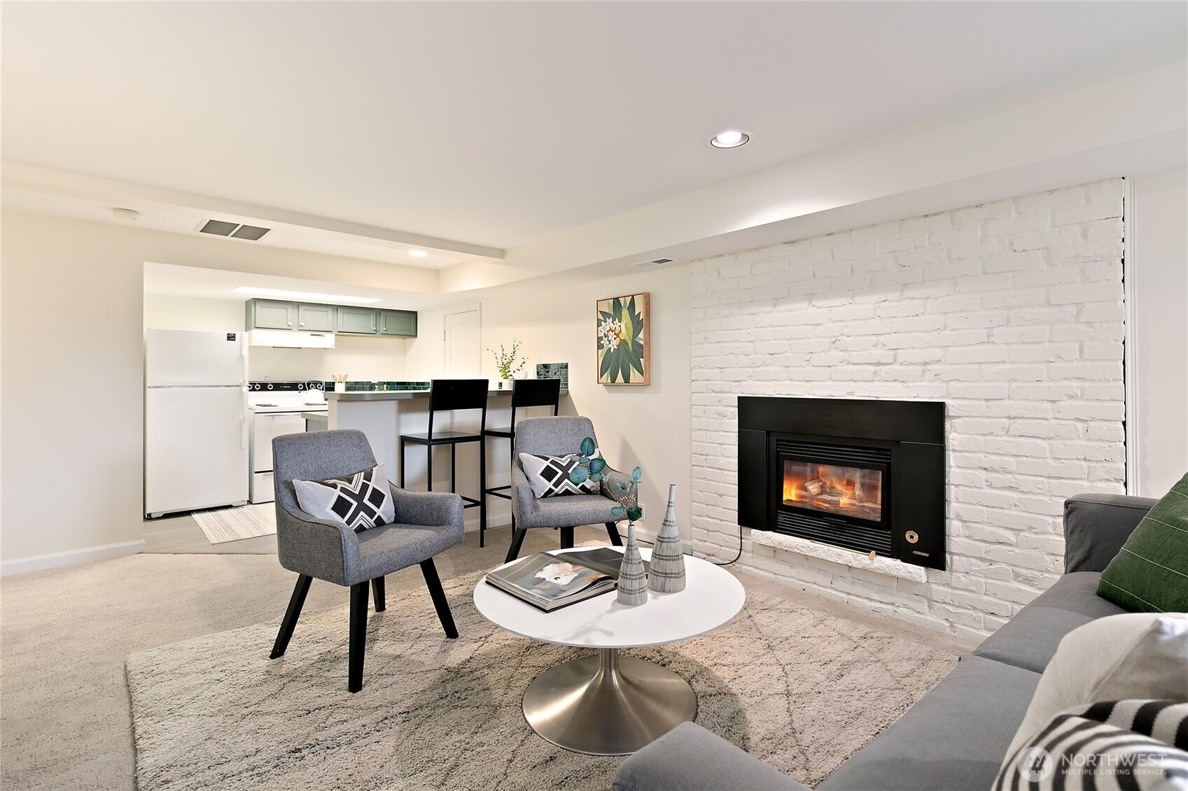 3265 W Lake Sammamish Parkway SE