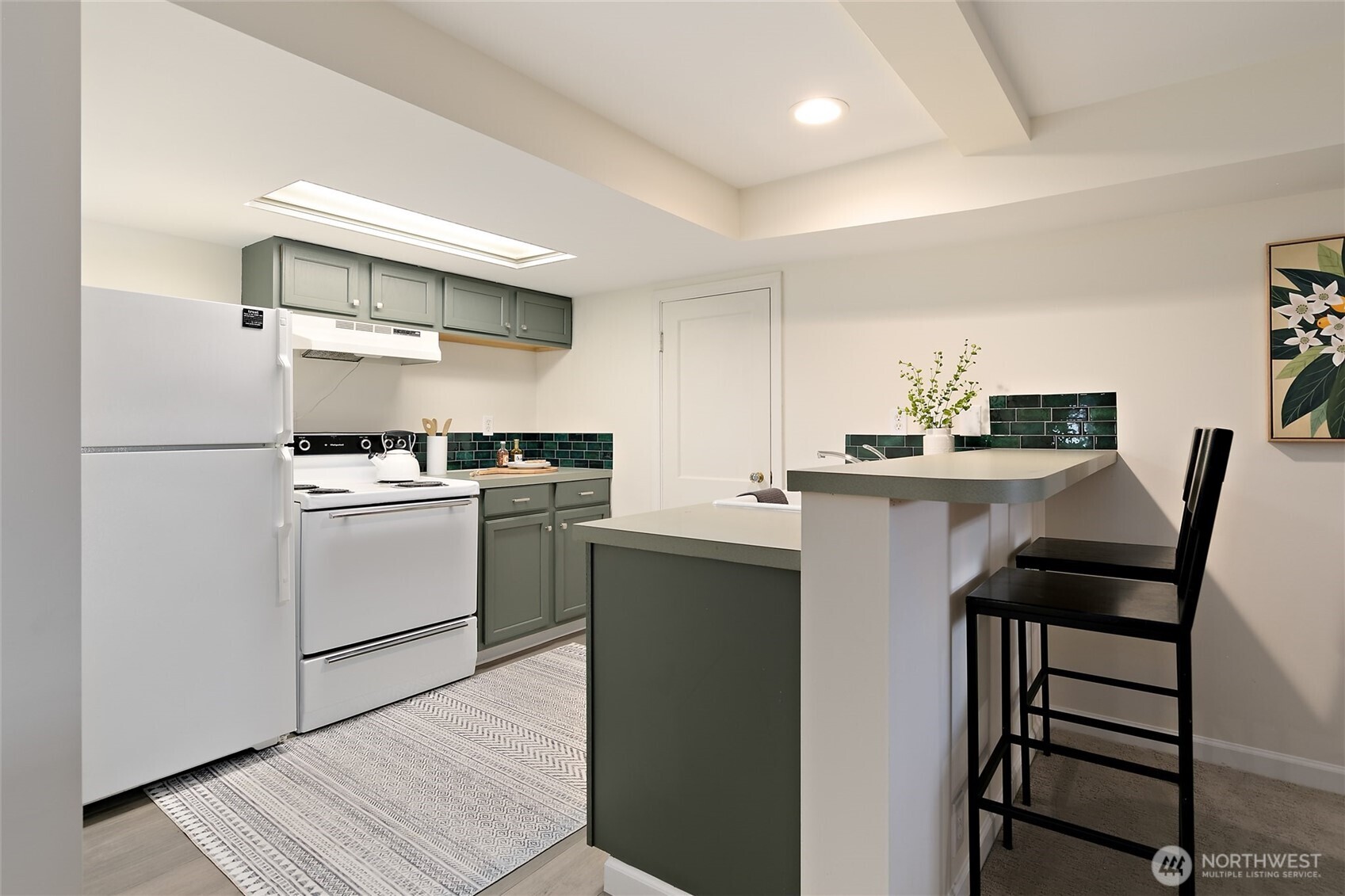 3265 W Lake Sammamish Parkway SE