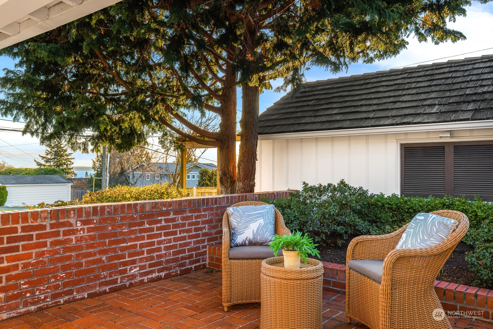 3201 29th Avenue W