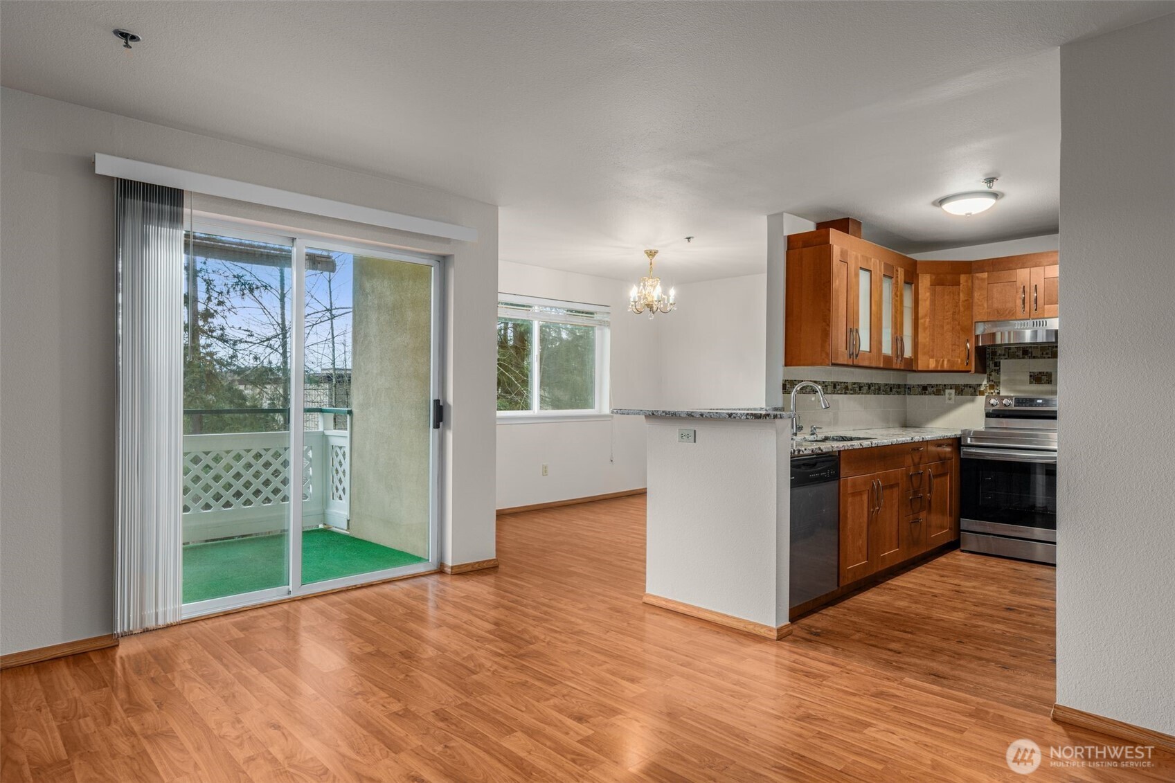 8805 166th Avenue NE Unit: 102