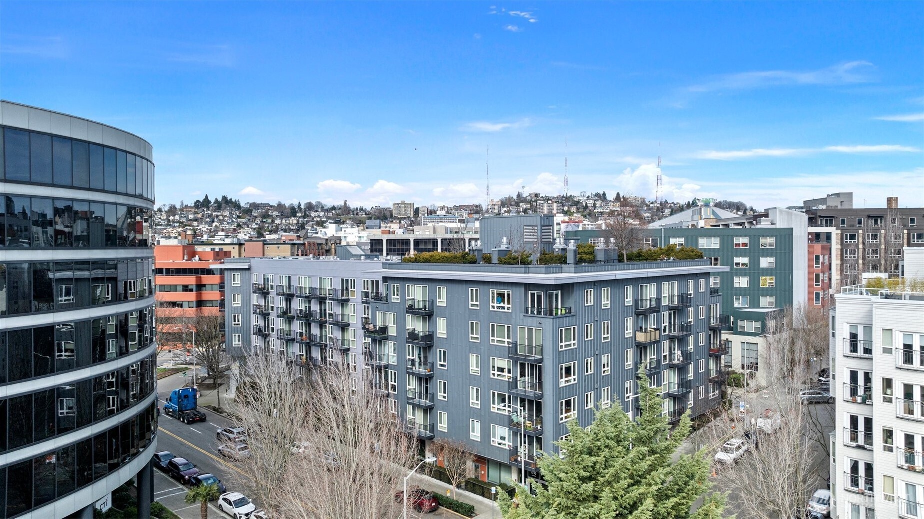 3104 Western Avenue Unit: 302