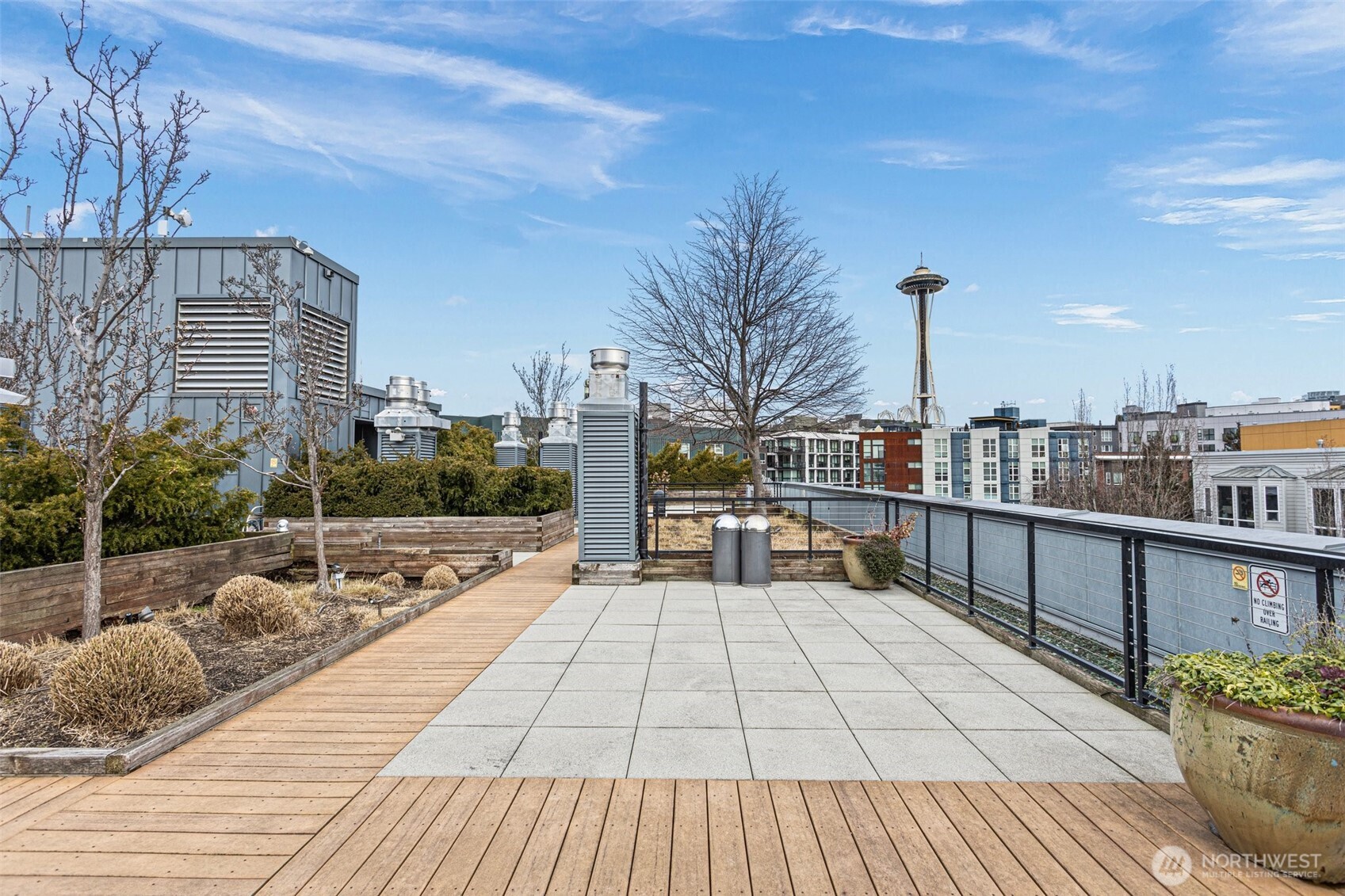 3104 Western Avenue Unit: 302