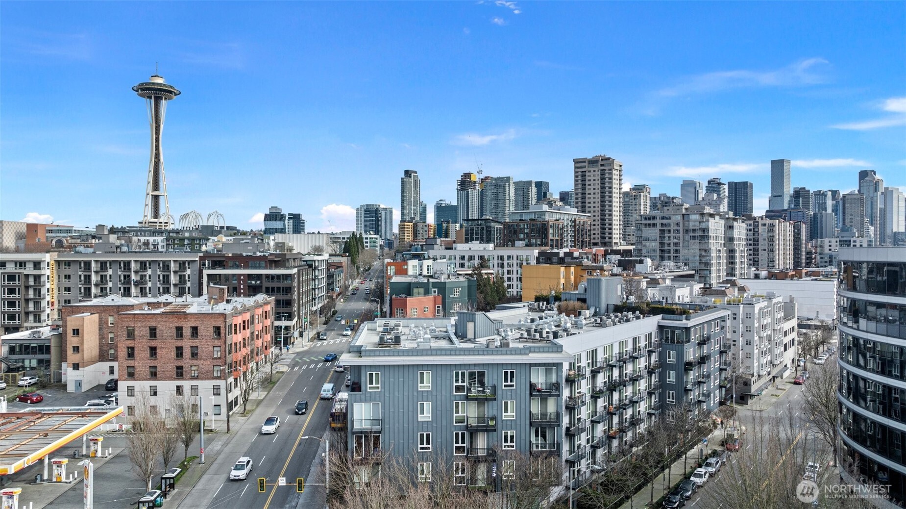 3104 Western Avenue Unit: 302