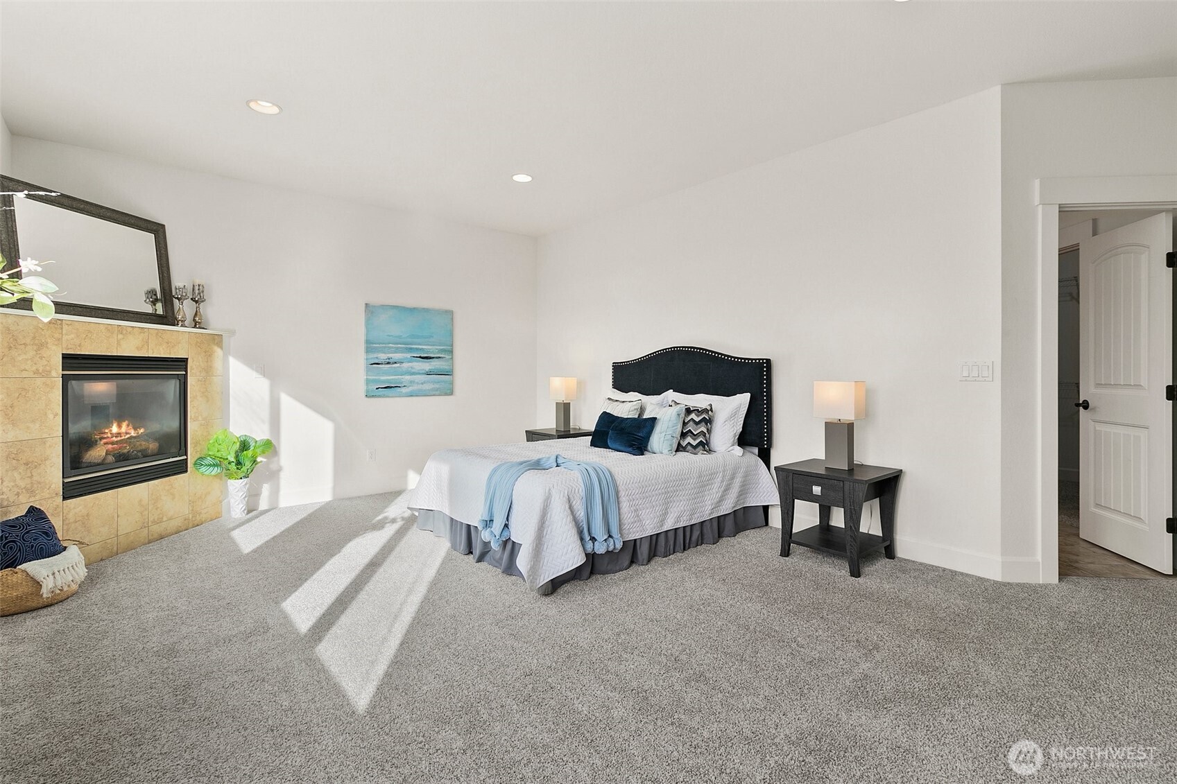 1310 N 27th Court