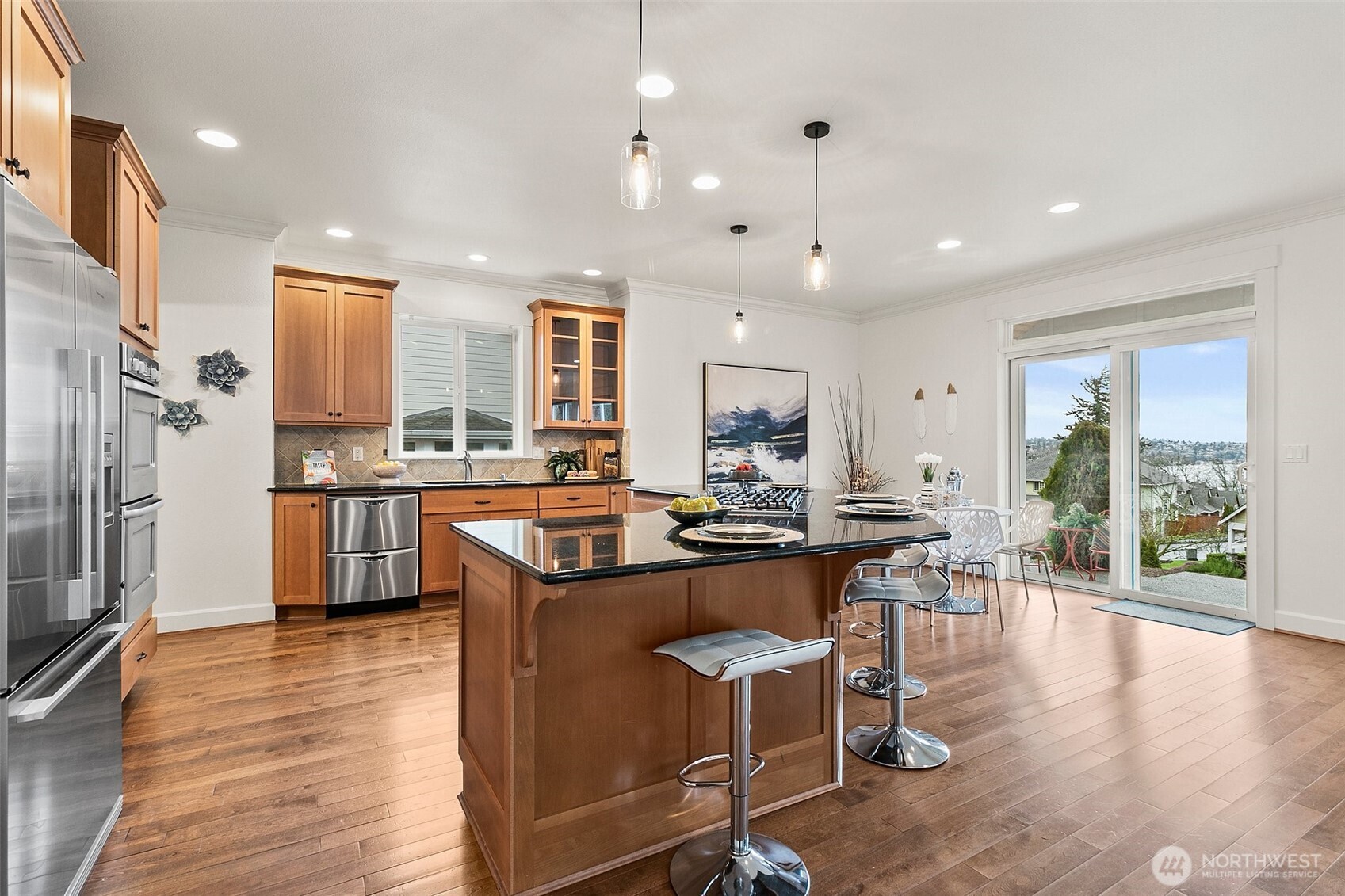 1310 N 27th Court