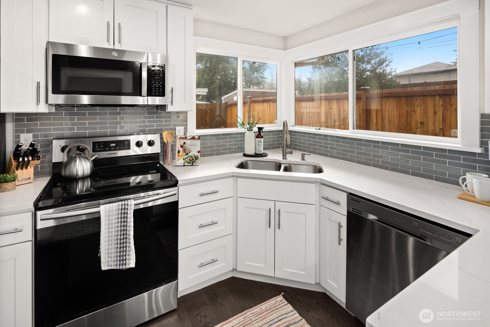 9203 29th Avenue SW Unit: A