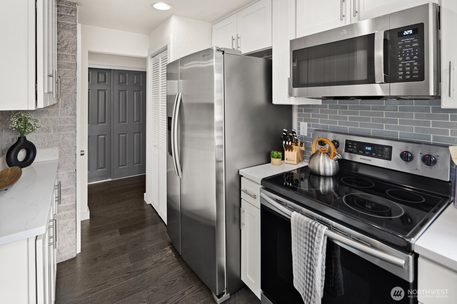 9203 29th Avenue SW Unit: A