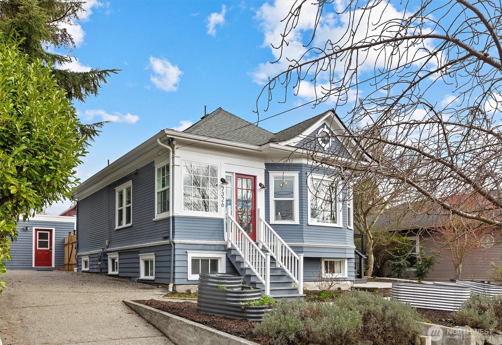7326 25th Avenue NW