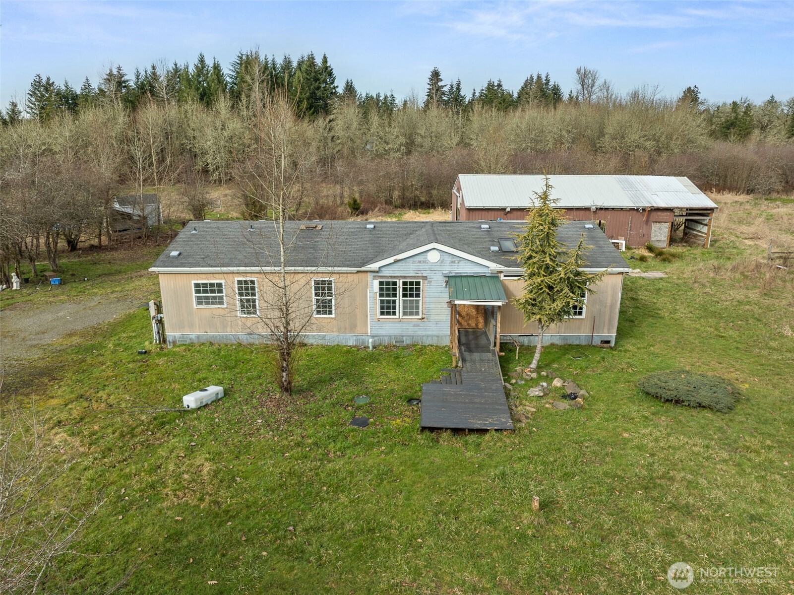 112 Lacey Lane