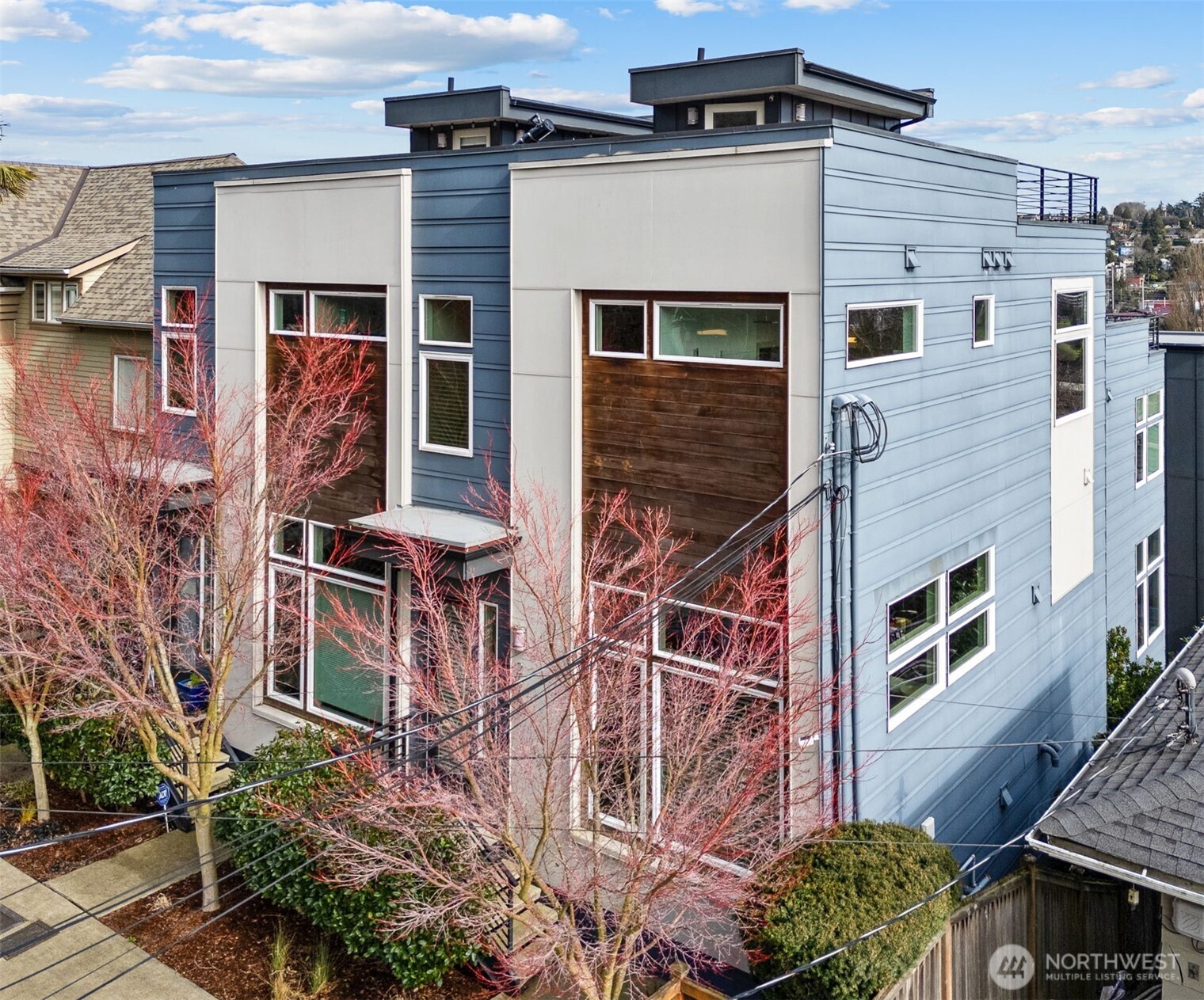 2604 23rd Avenue W