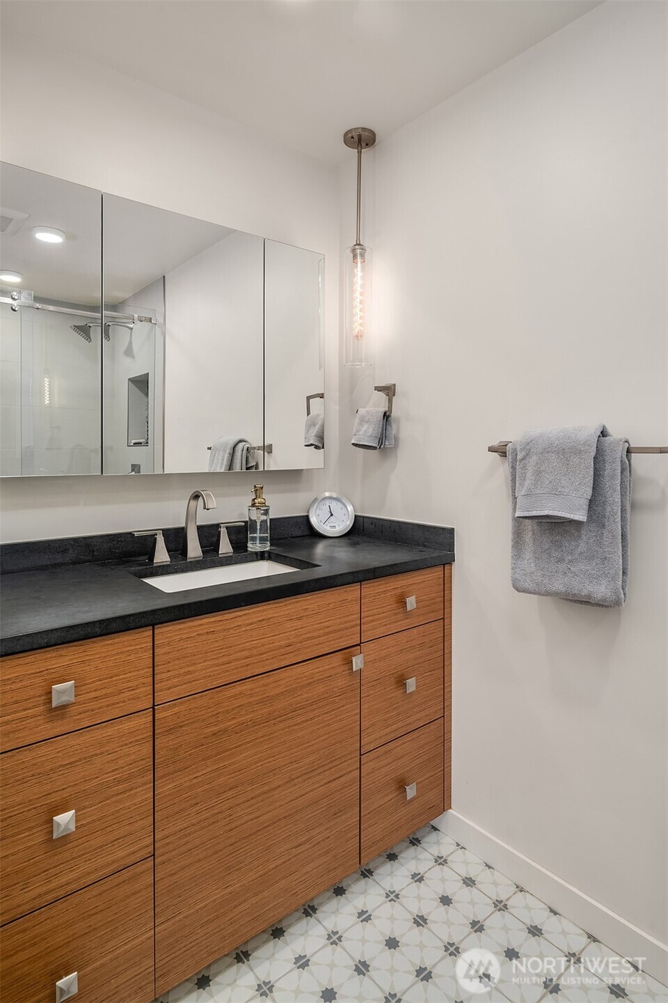 2636 22nd Avenue W Unit: 201