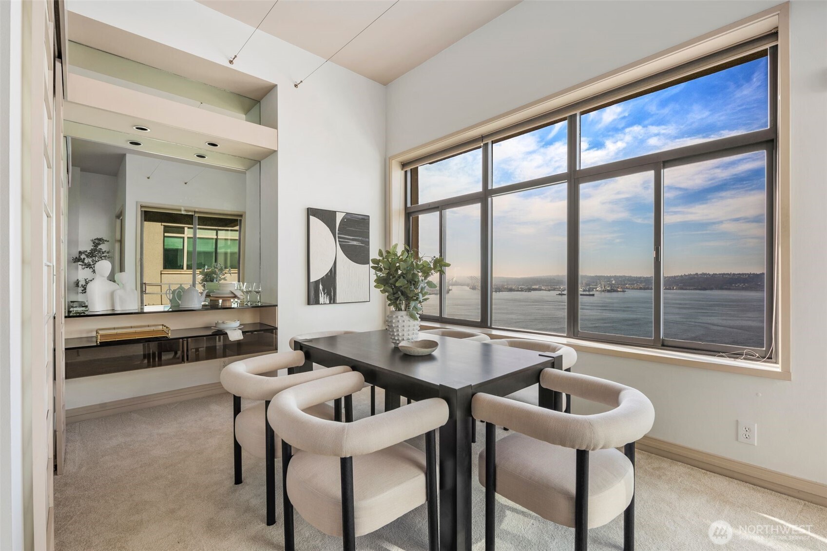 2021 1st Avenue Unit: G20