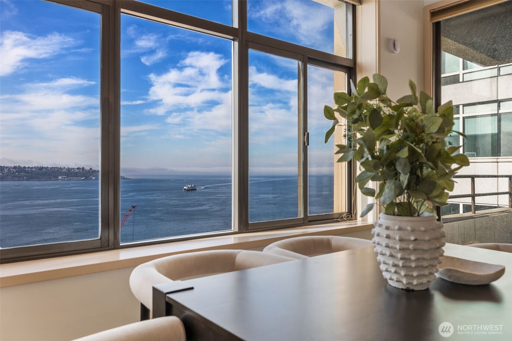 2021 1st Avenue Unit: G20