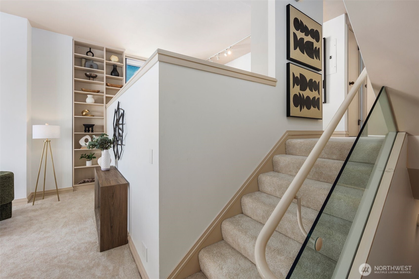 2021 1st Avenue Unit: G20