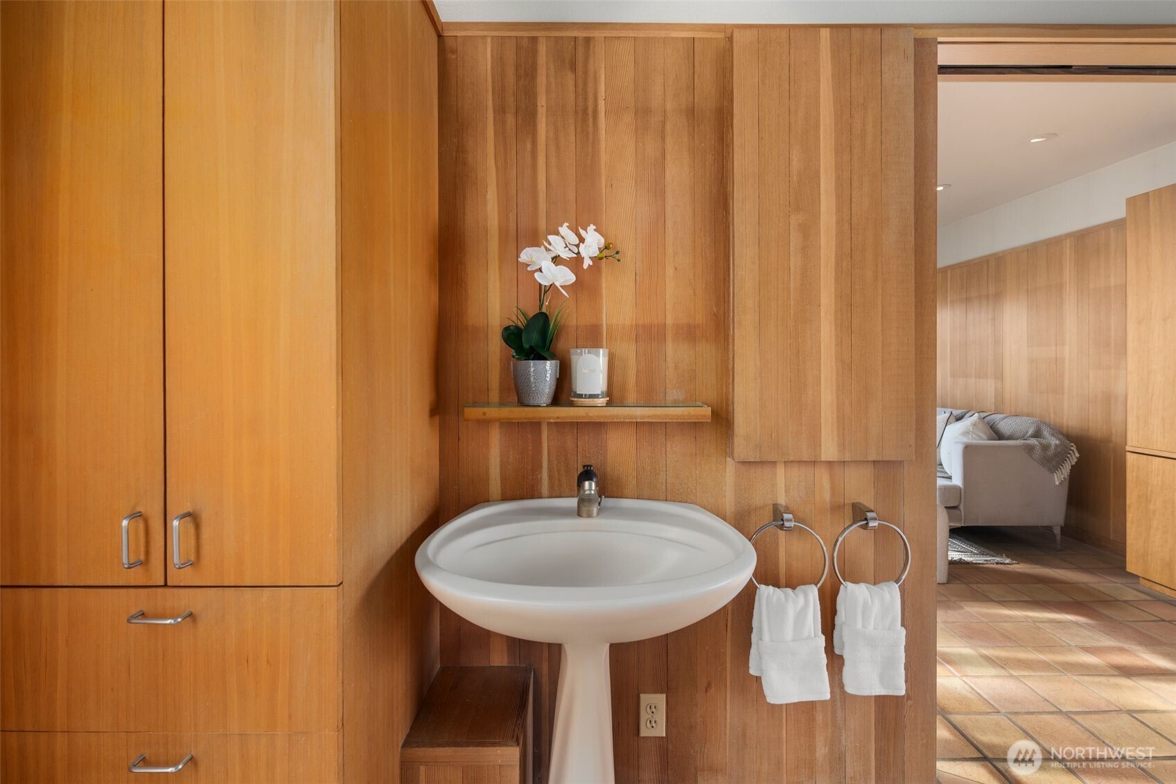 2021 1st Avenue Unit: G20