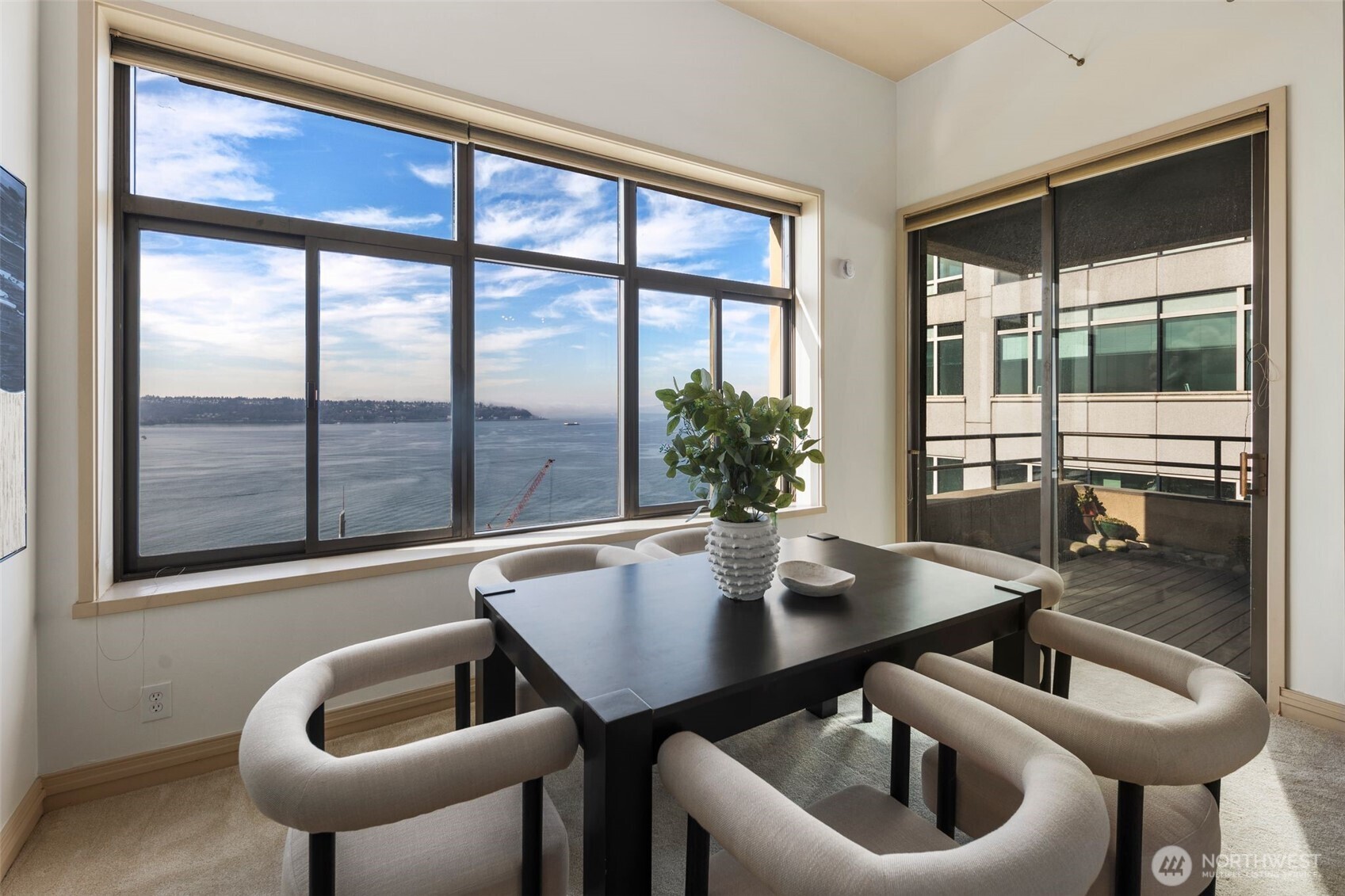 2021 1st Avenue Unit: G20