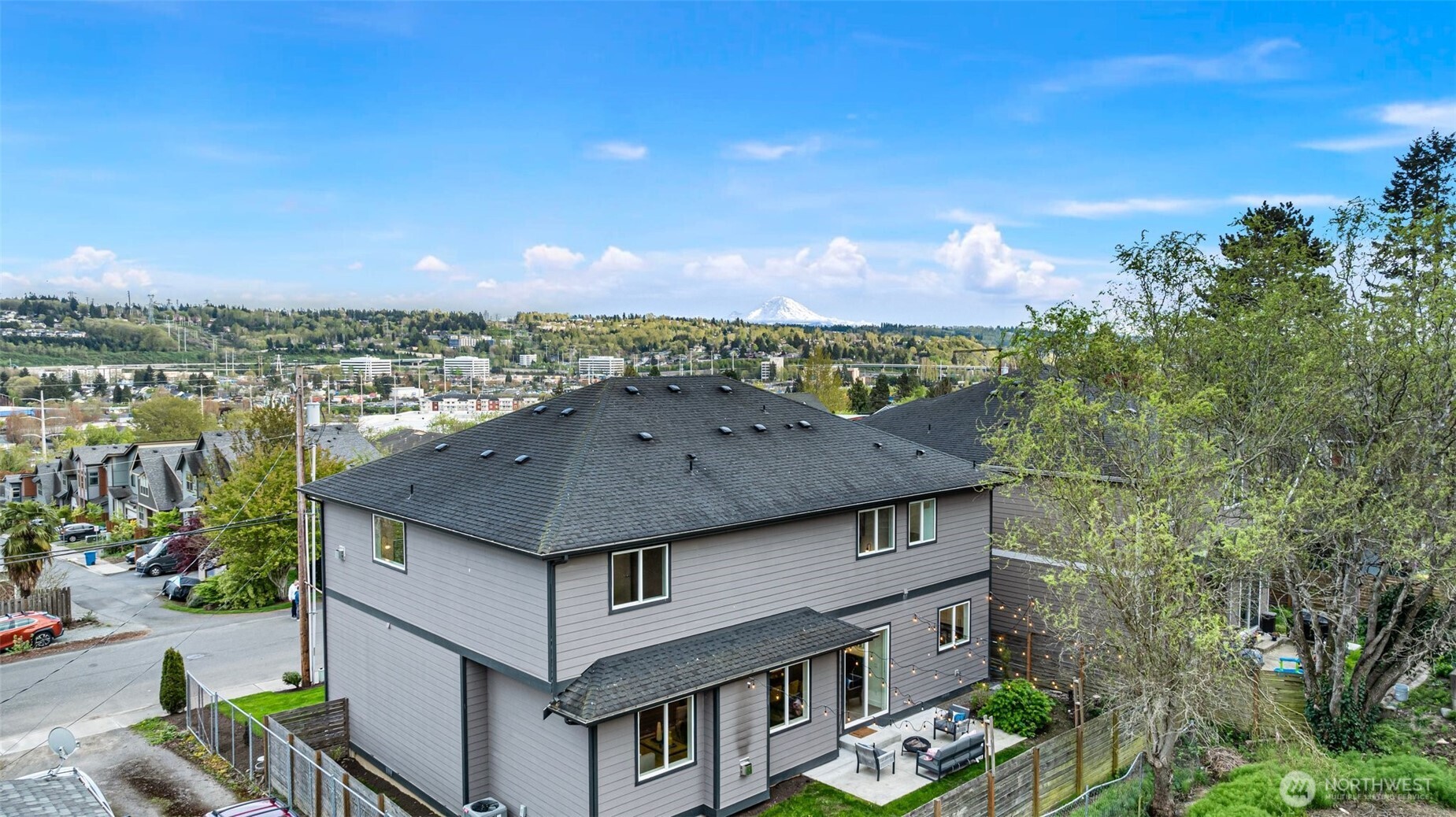 305 Stevens Avenue SW