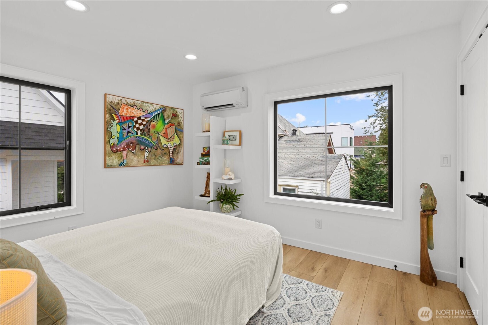128 28th Ave Unit: B