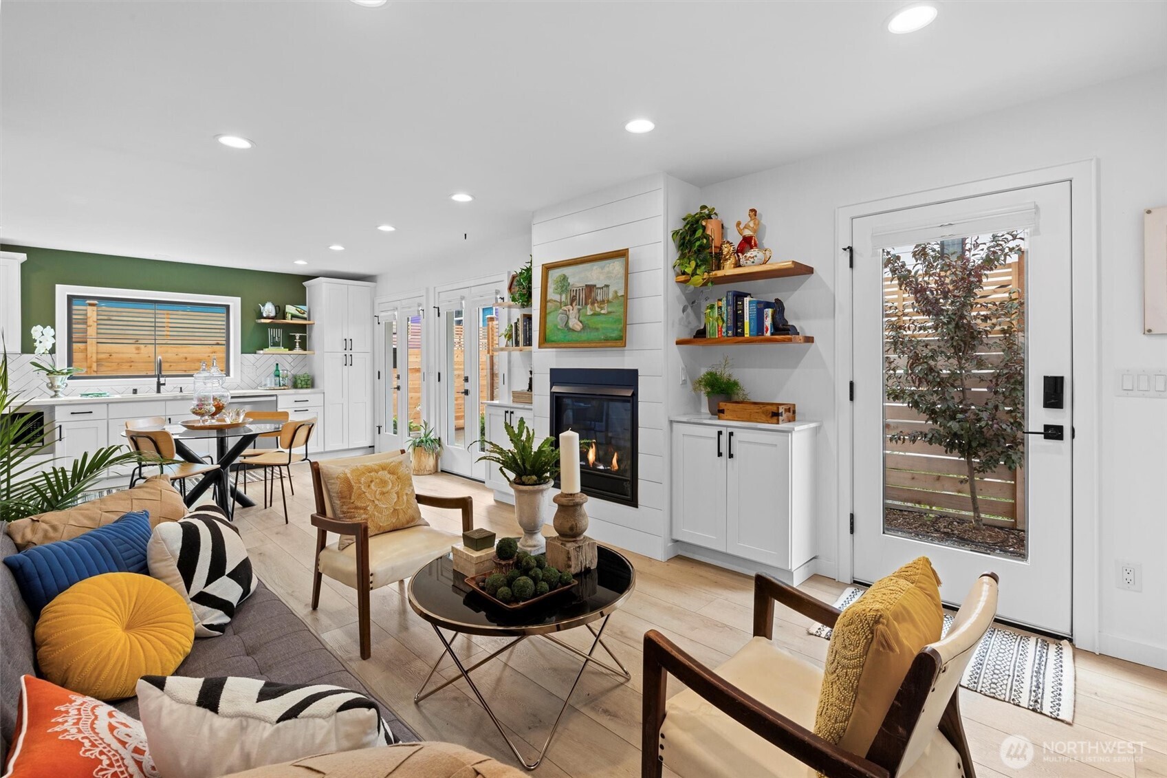 128 28th Ave Unit: B