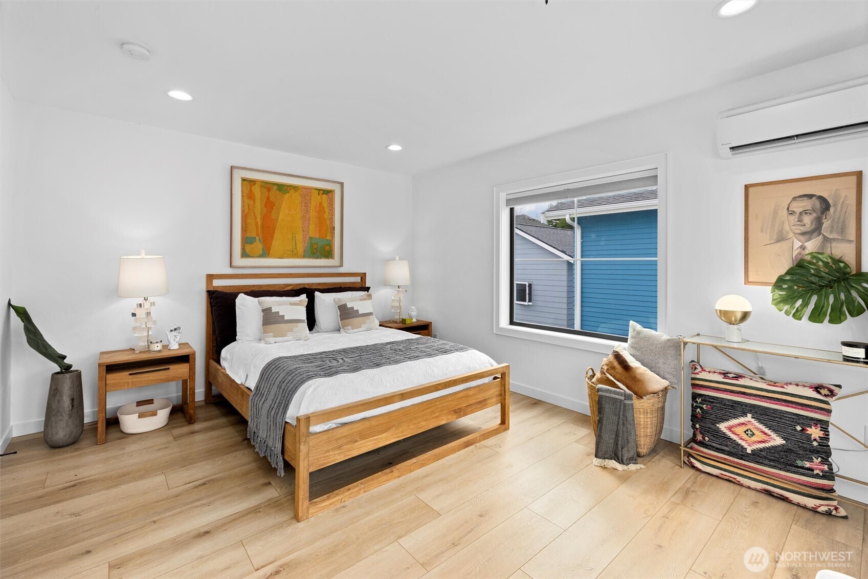 128 28th Ave Unit: B