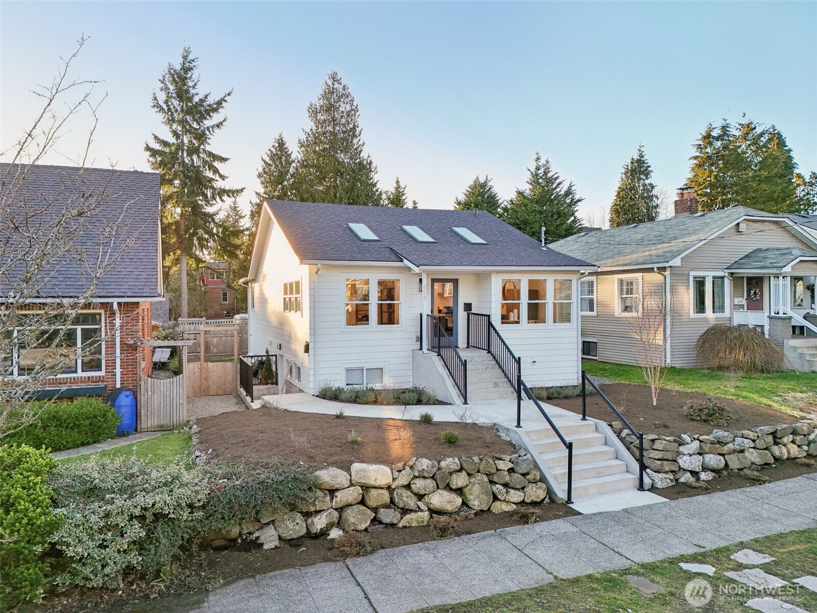 8015 12th Avenue NW