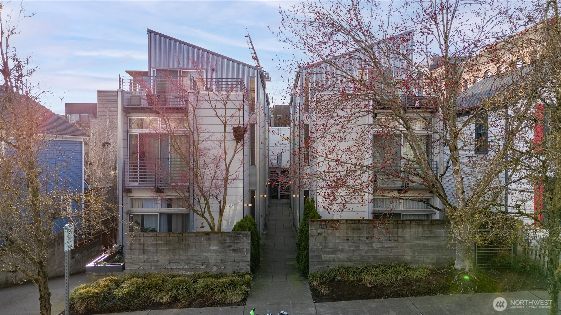 1413 15th Avenue Unit: 3