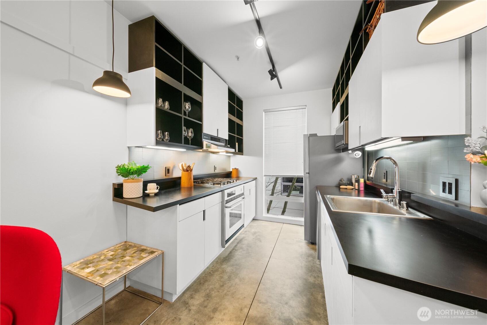 1413 15th Avenue Unit: 3
