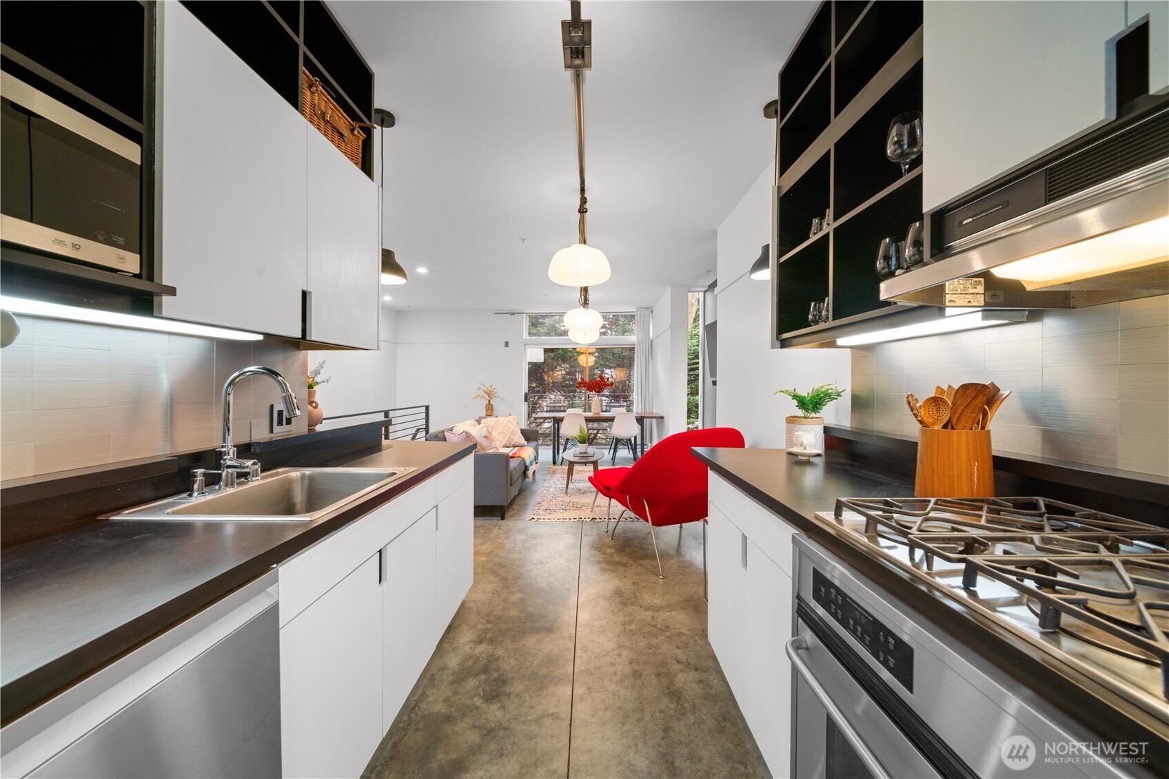 1413 15th Avenue Unit: 3