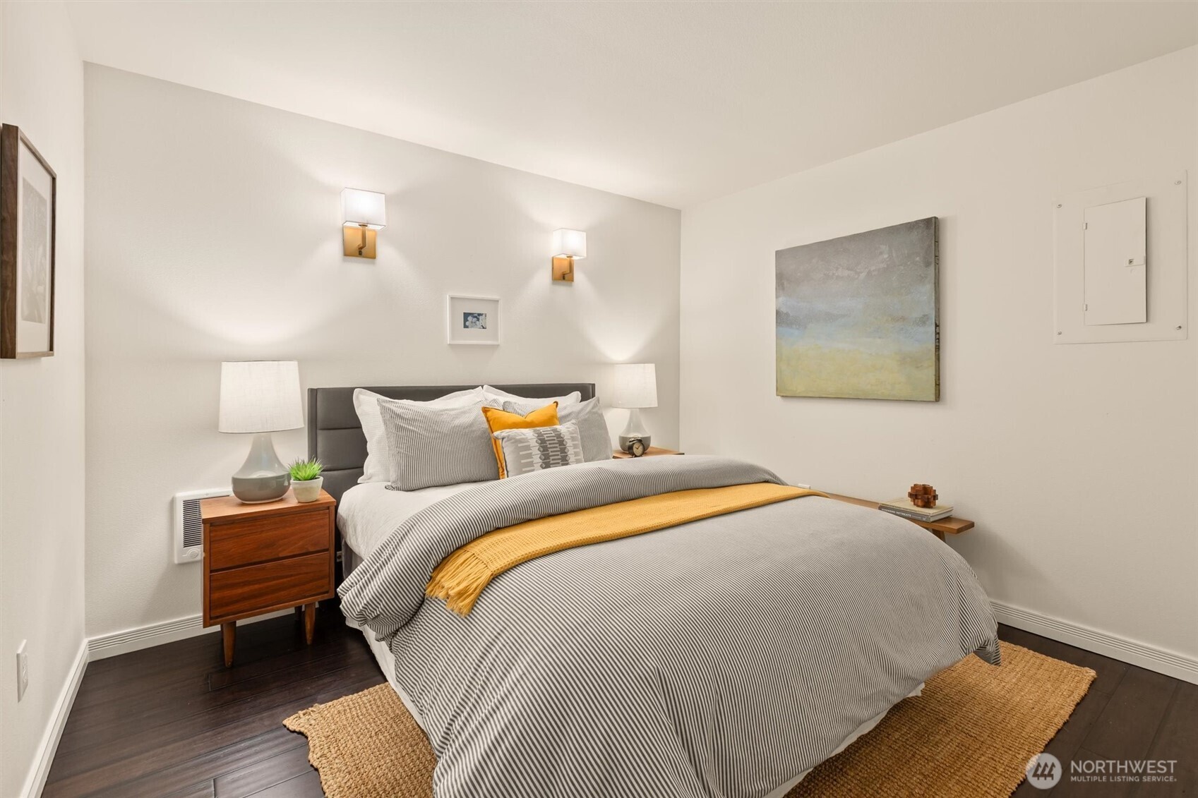 4309 34th Avenue W Unit: 201