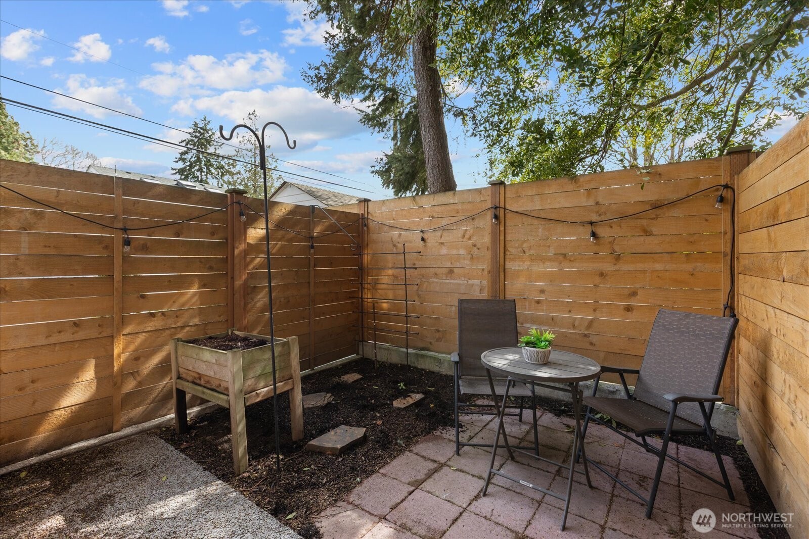 5616 California Avenue SW Unit: A