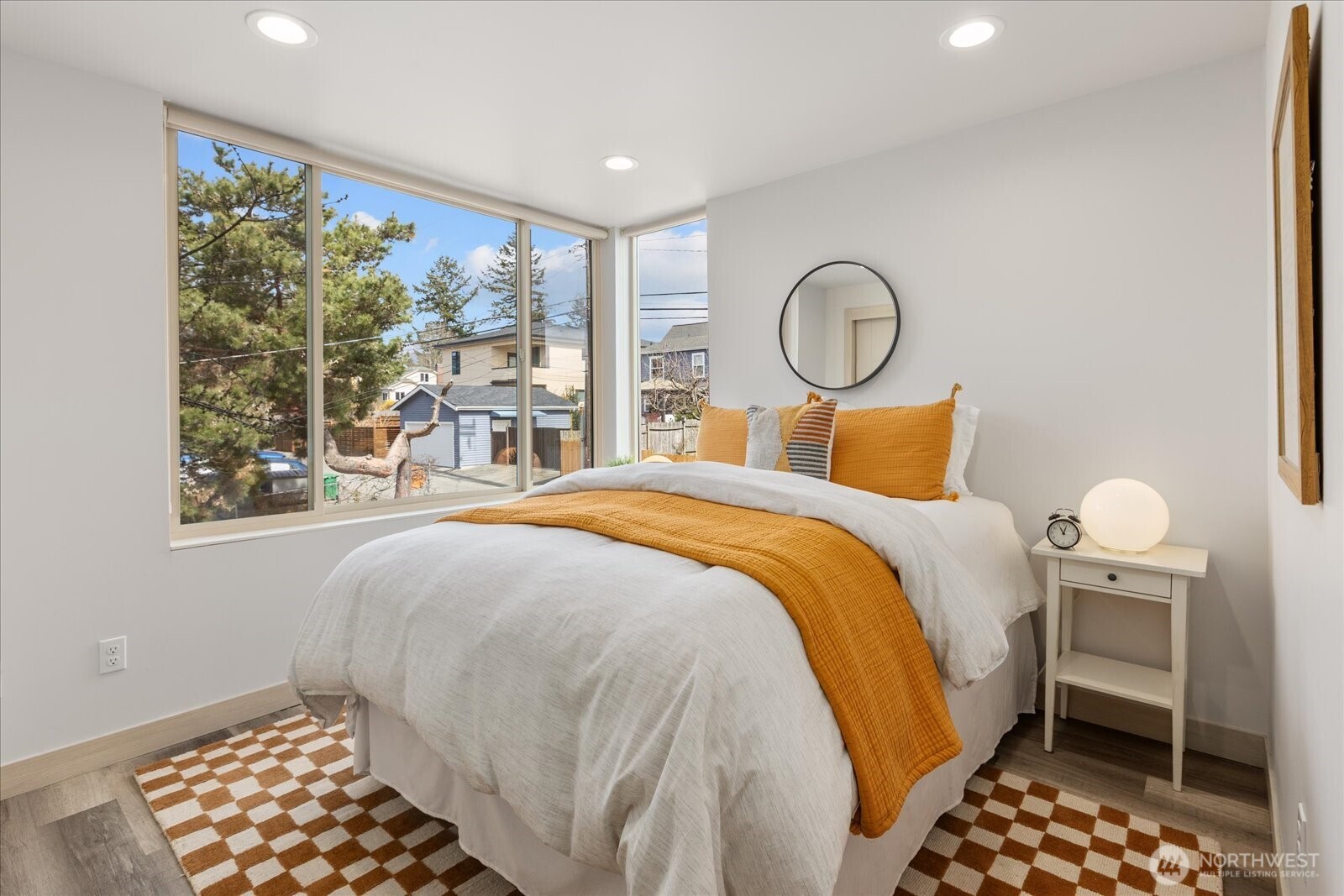 5616 California Avenue SW Unit: A