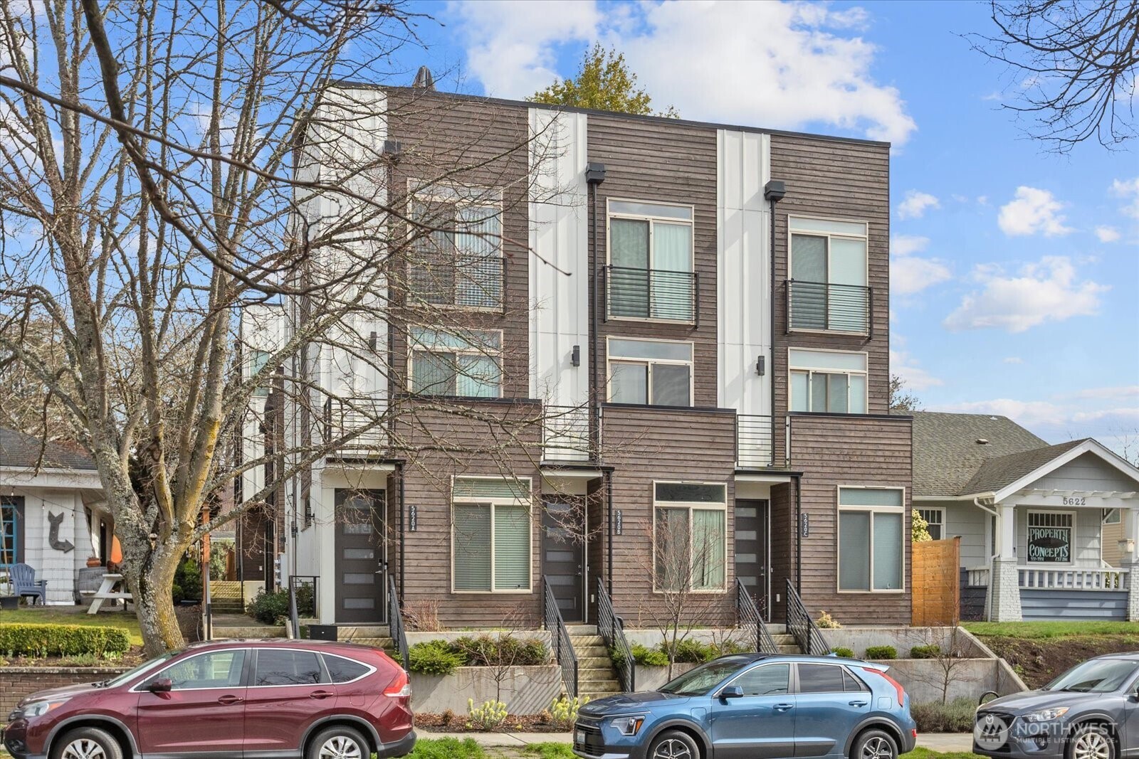 5616 California Avenue SW Unit: A