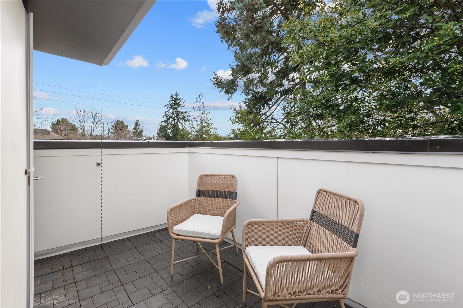 5616 California Avenue SW Unit: A