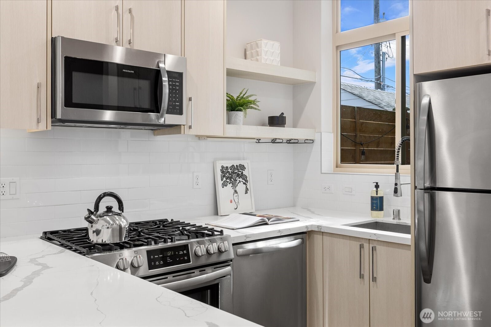 5616 California Avenue SW Unit: A